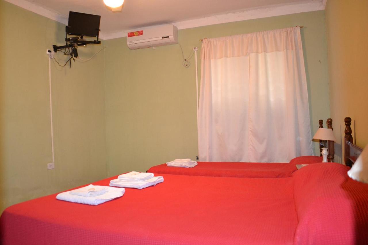 Hospedaje Las Termas Fiambala Ngoại thất bức ảnh